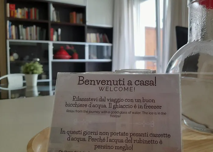 Lora Appartement Como